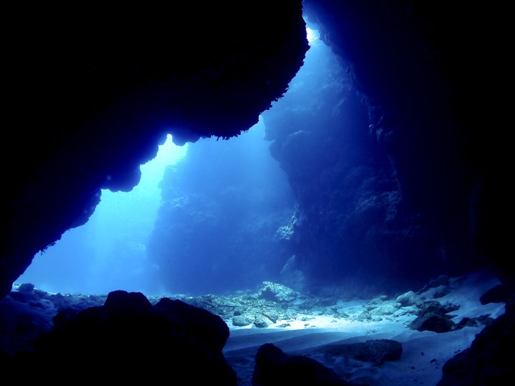 沖縄　南部　ファンダイビング