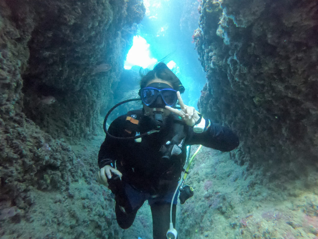 瀬底島　ファンダイビング