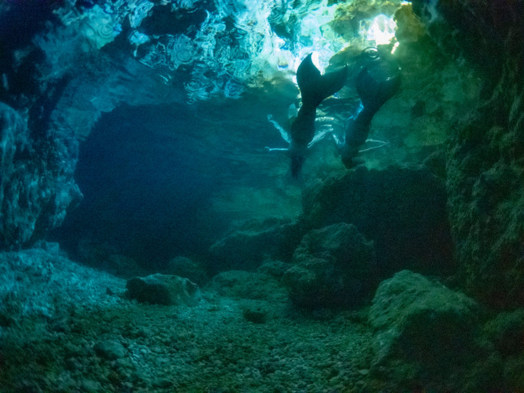 青の洞窟　マーメイドスイム