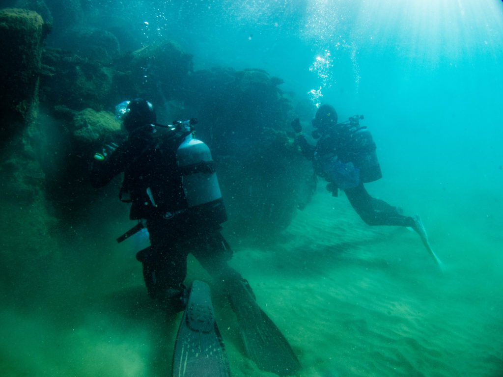 沖縄　ビーチクリーン