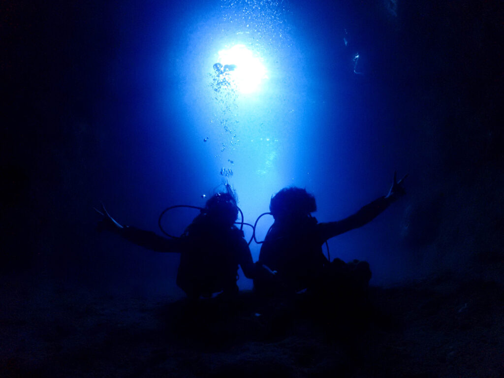 青の洞窟 ダイビング