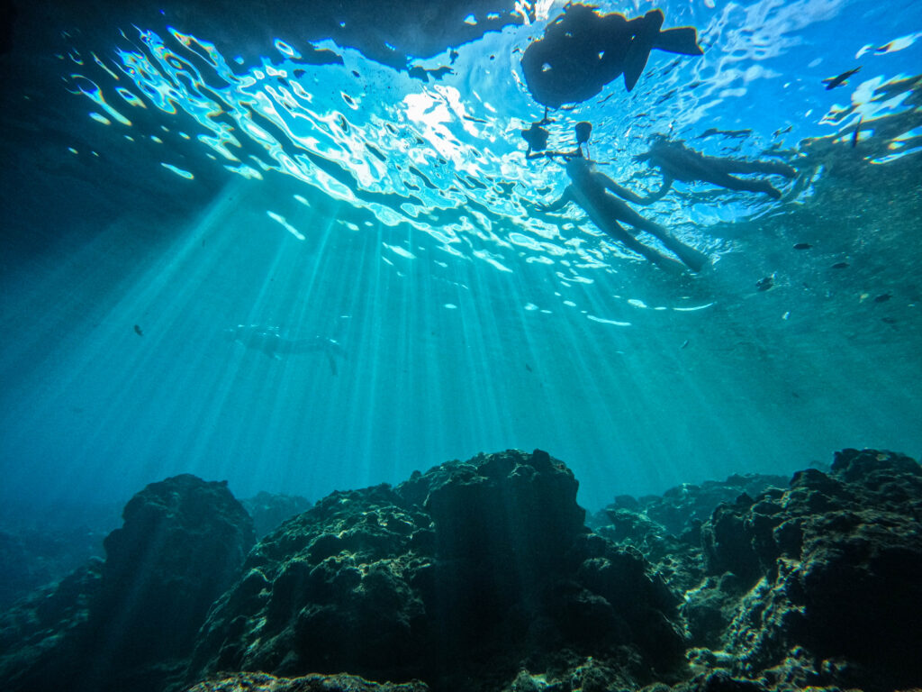 青の洞窟　スノーケリング